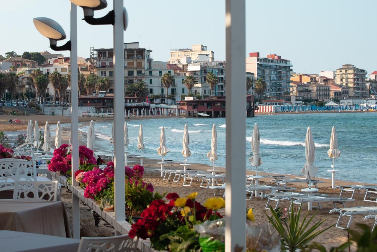 Palazzotto 902 Bed & Breakfast Crotone Exterior foto